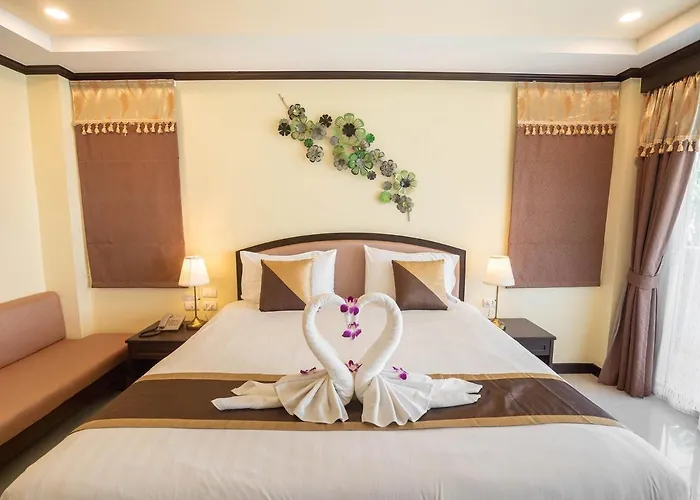 Baan Sailom Hotel Phuket - Sha Extra Plus